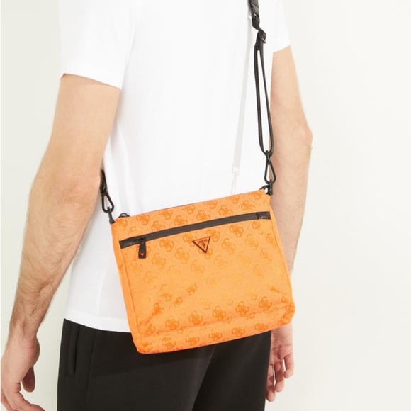 New GUESS Vezzola Nylon Crossbody - Picture 3 of 7